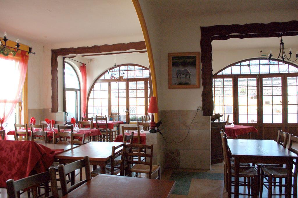 Hotel Restaurant L'Agachon Albaron 외부 사진